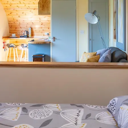 Apartment Wandales Luxury Pod With Hot Tub At Fell View Park Kirkby Lonsdale *